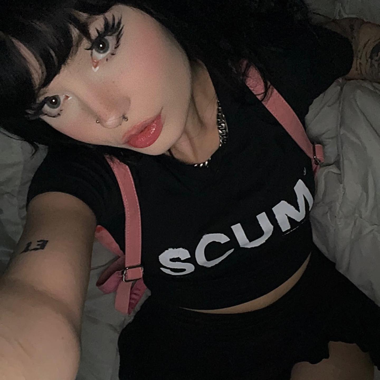 SCUM TOP