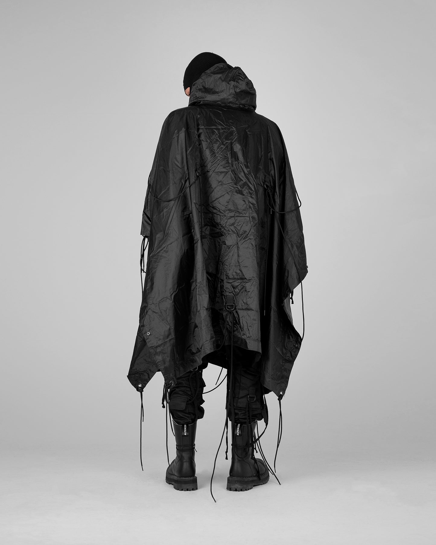 Mast Poncho