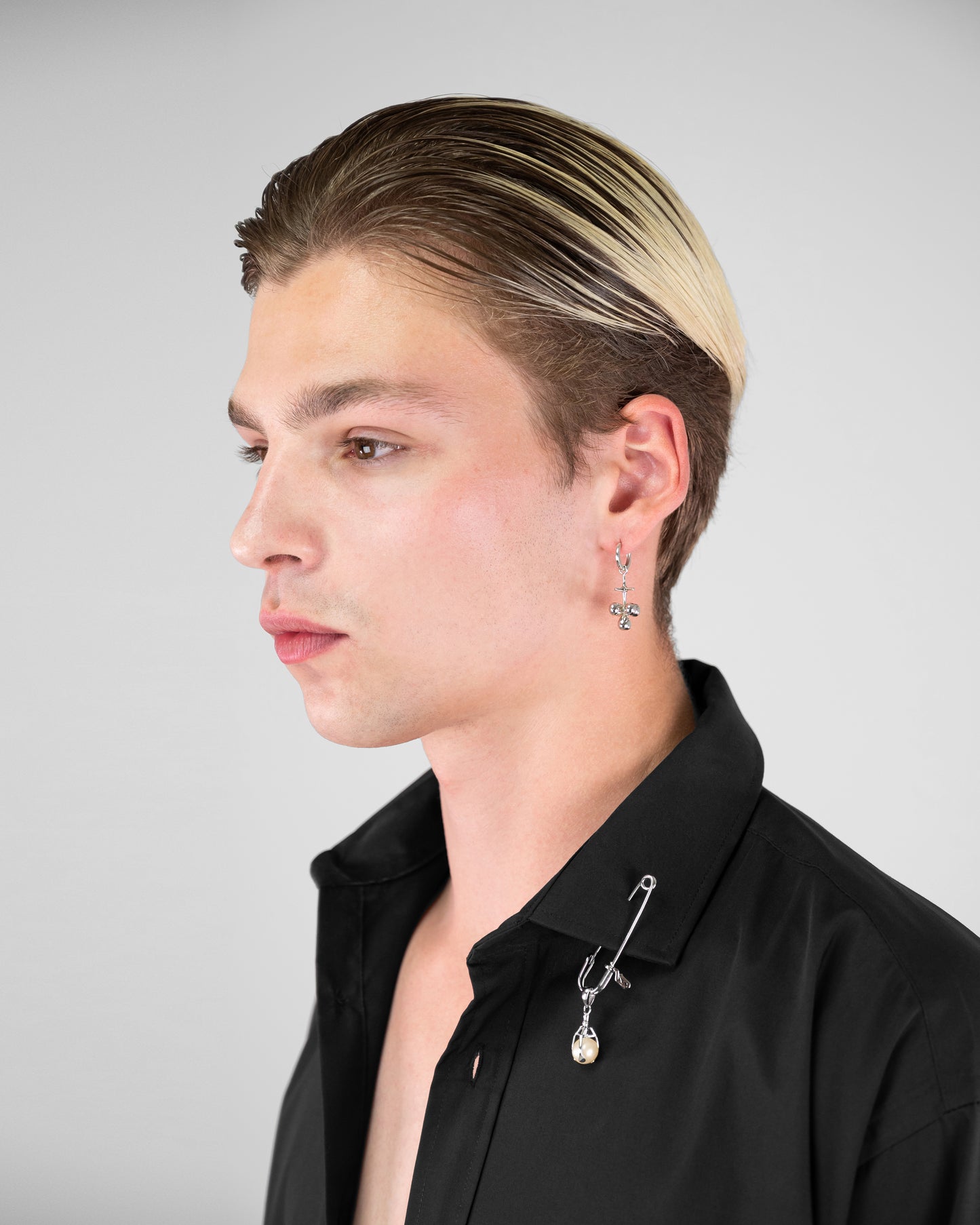 Pearl Safety Pin