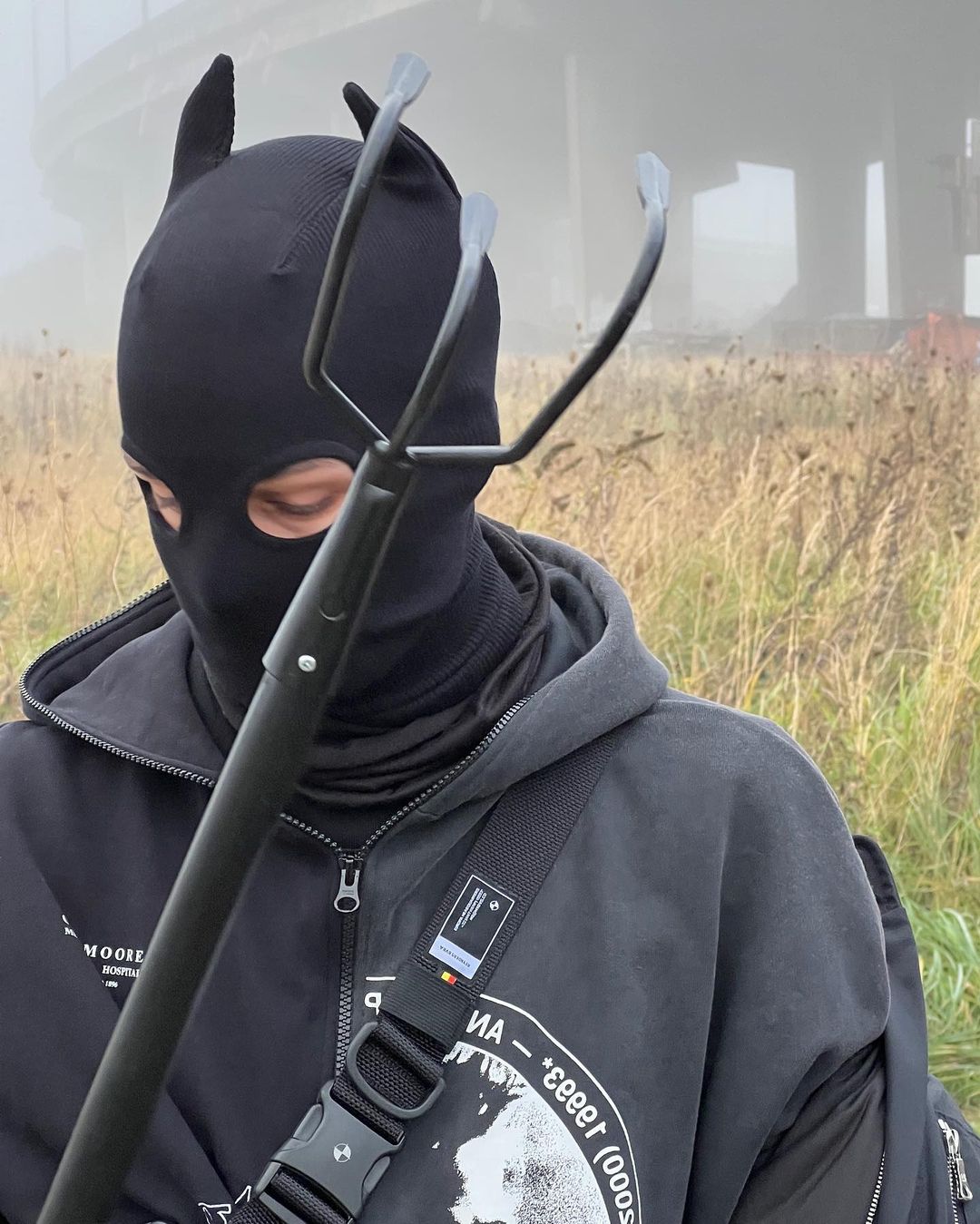 Splitted hoodie 1.0