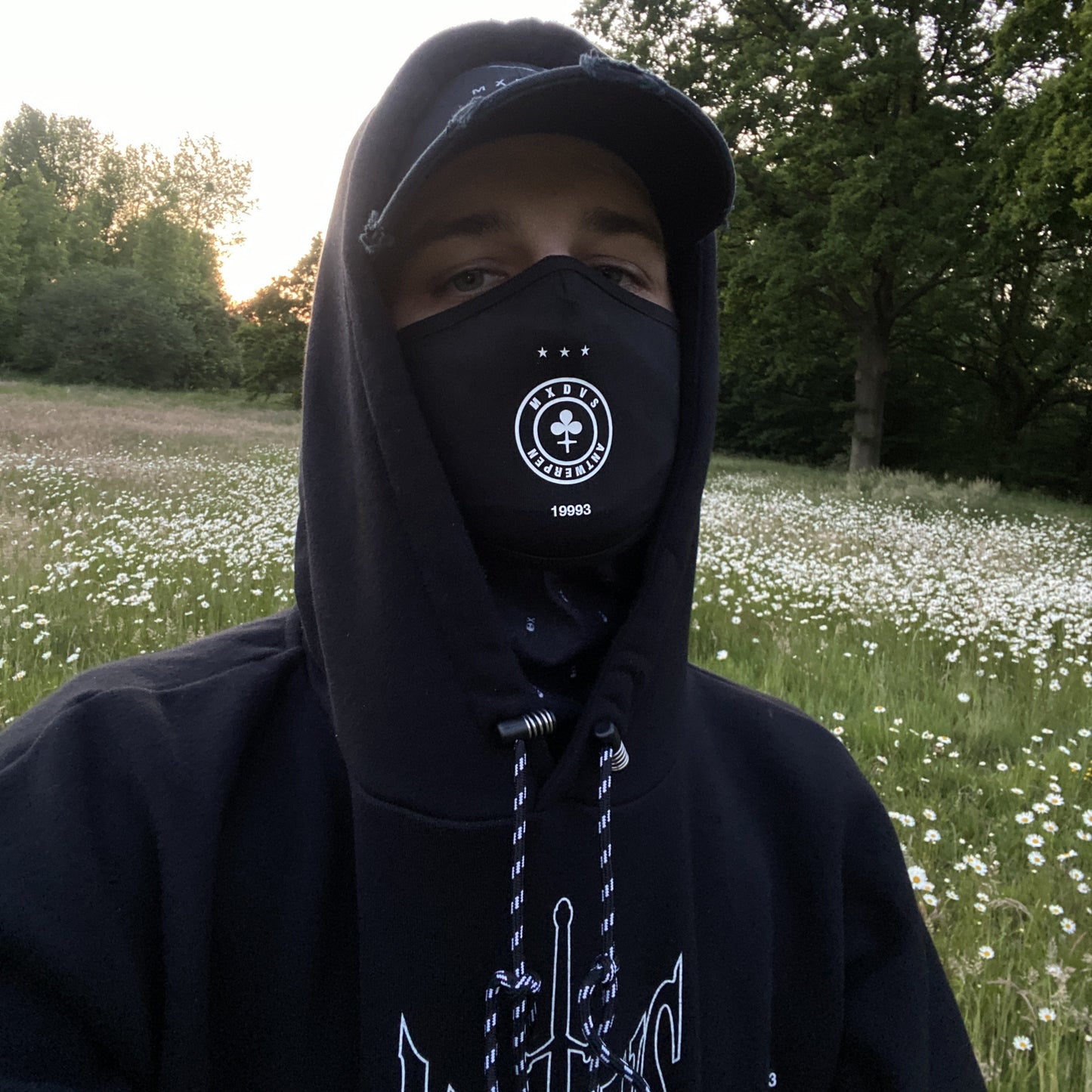 Mask 9