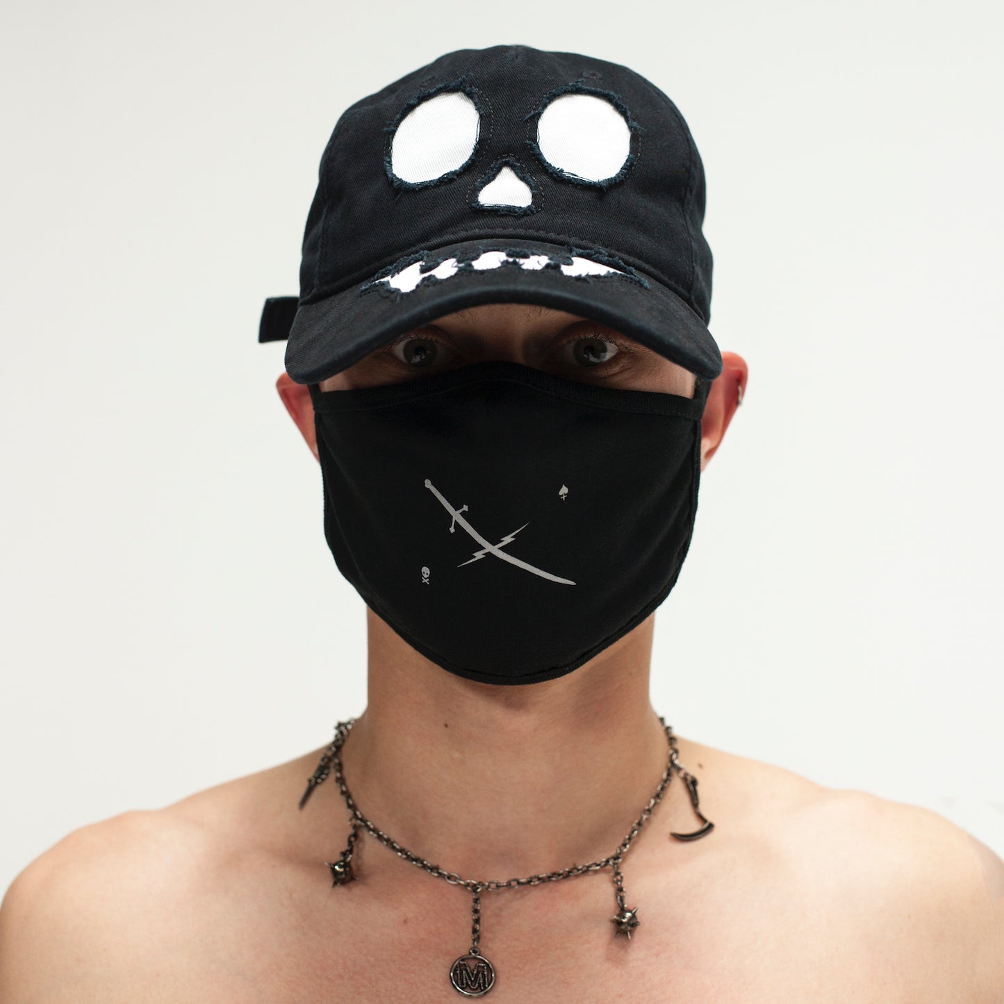 Skull hat