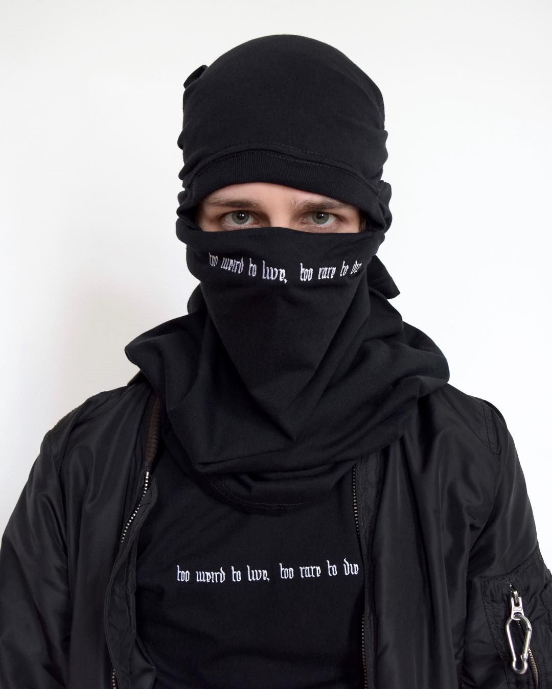 Too Weird To Live, Too Rare To Die
