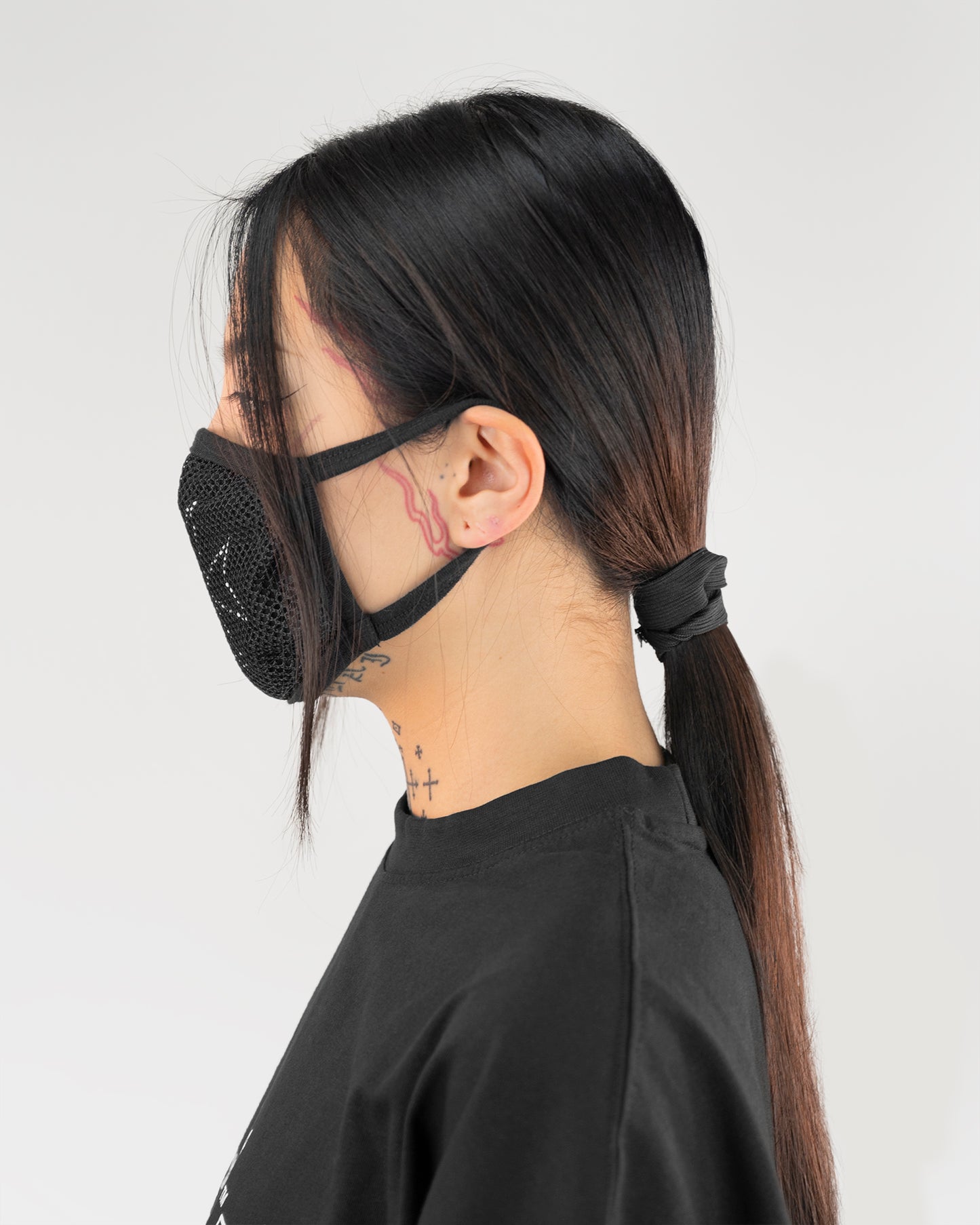Maltese Cross Mesh Mask
