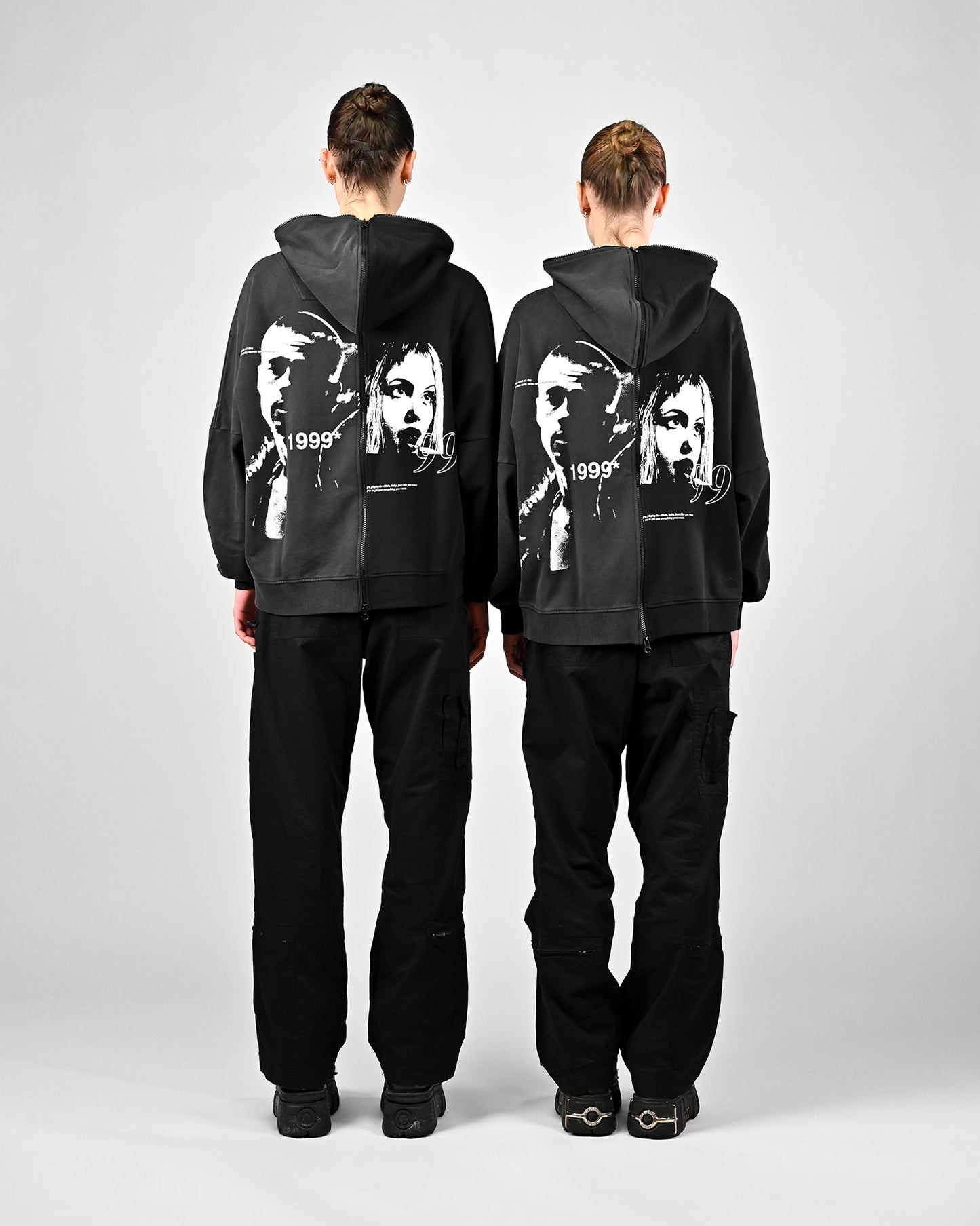 Splitted hoodie 1.0
