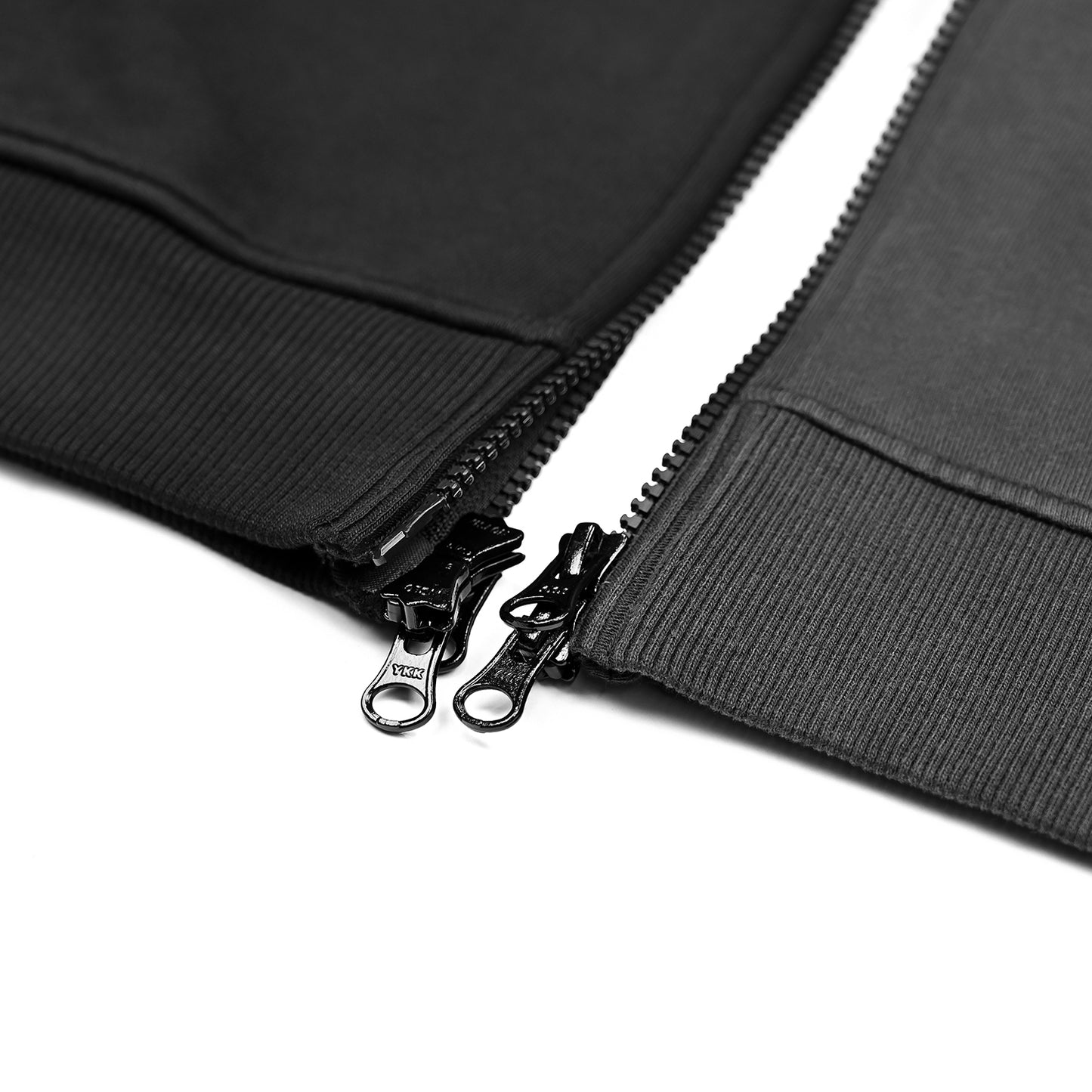 Splitted hoodie 1.0