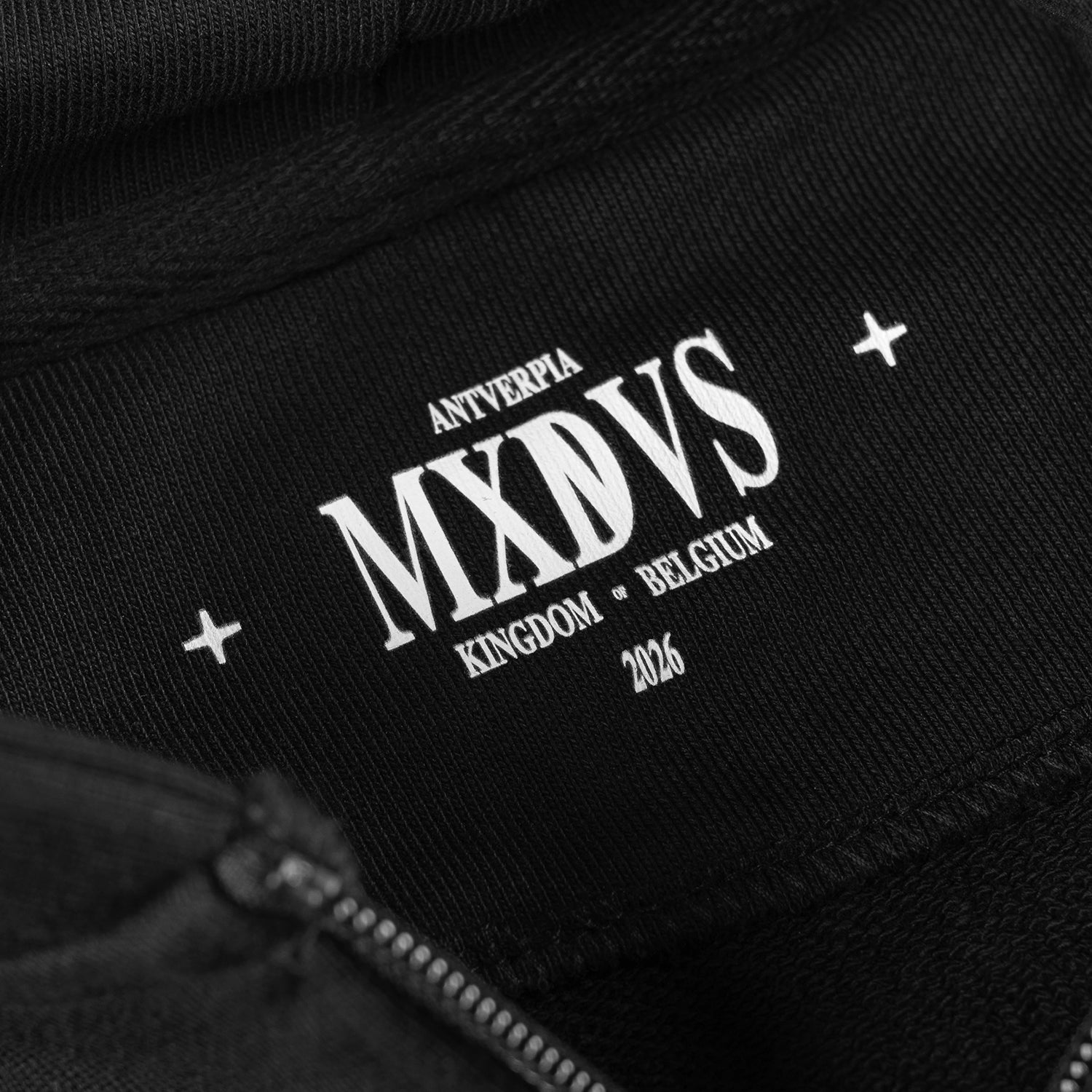 Zipped Hoodie – MXDVS