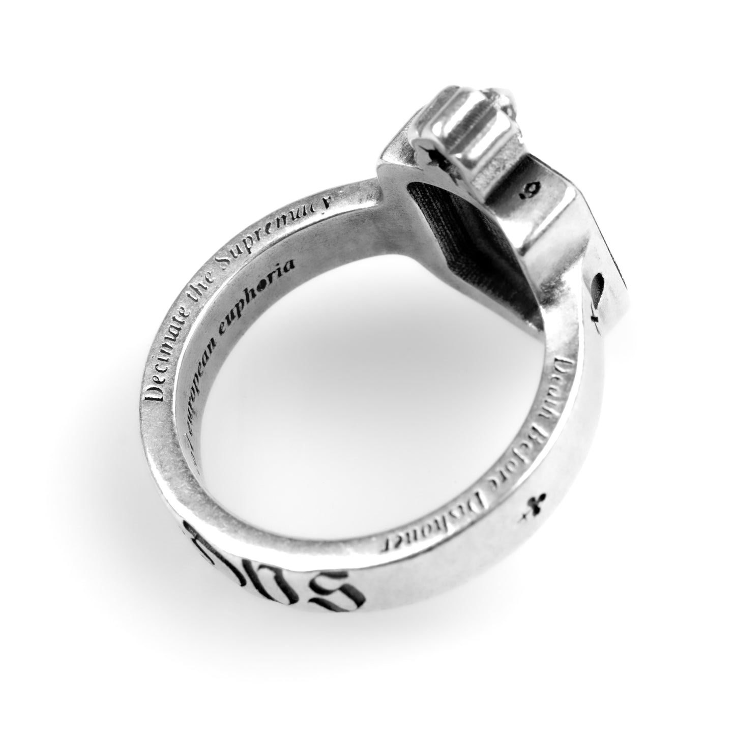 Shield Ring
