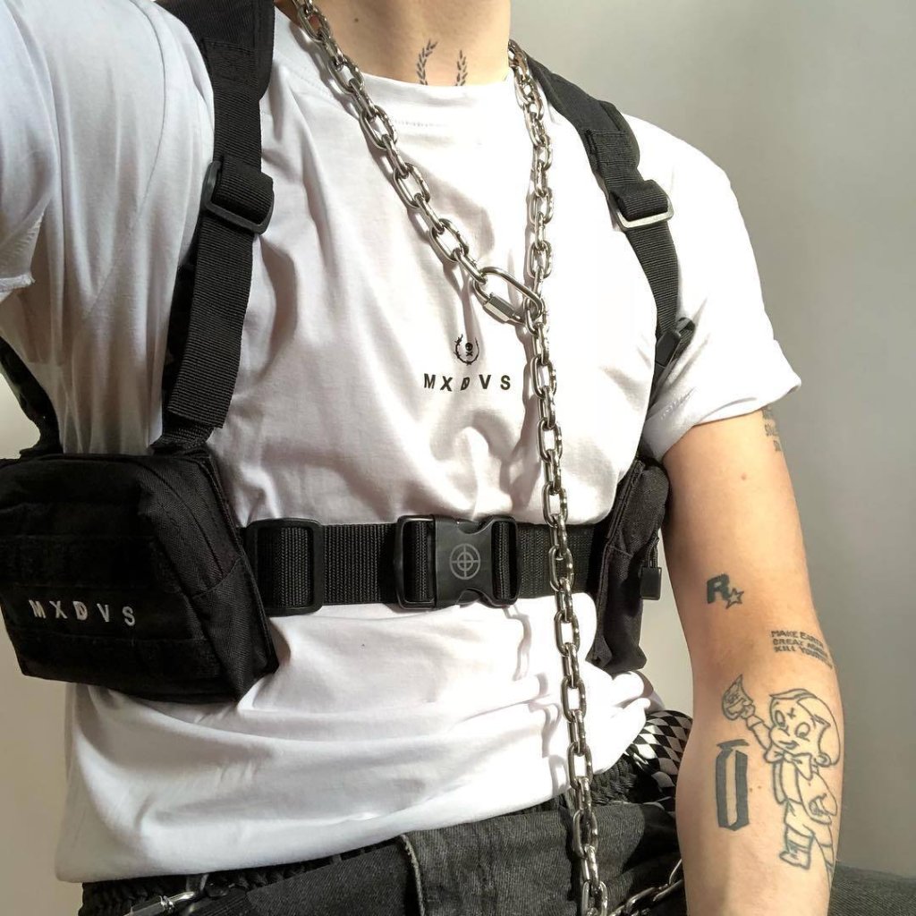 Strapped shoulder holster bag sale